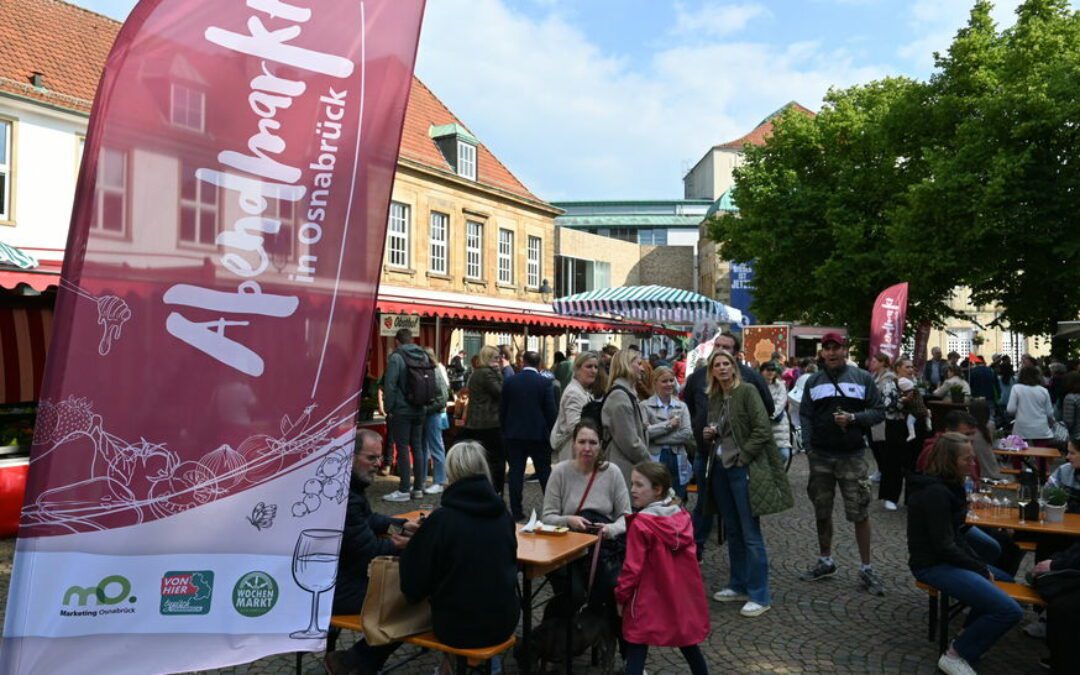 Grandioser Erfolg: Abend­markt auf dem Domvor­platz wird verlängert